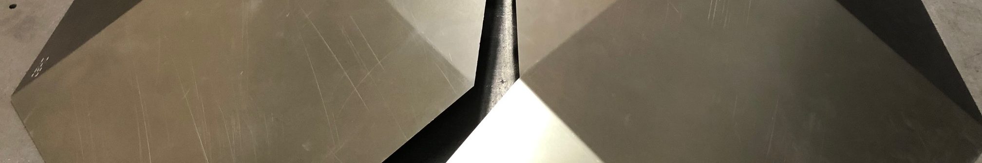 lampe-metal-france-sur-mesure-decoupe-laser-tolerie-remond-8